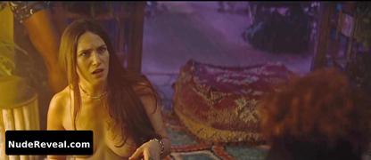 LOLA KIRKE nude in Three Women