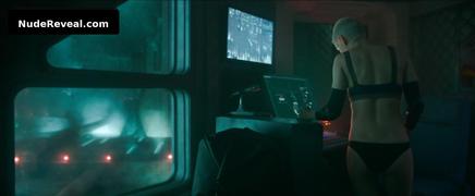 KRISTEN STEWART nude in Underwater