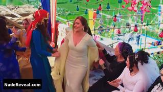 LAYLA OLWI nude in Al Ma Wal Khodra Wal Wajh Al Hassan