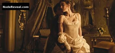 VANESSA KIRBY nude in Napoleon