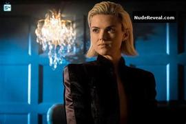 ERIN RICHARDS nude in Gotham