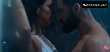 TRIPTI DIMRI nude in Bad Newz