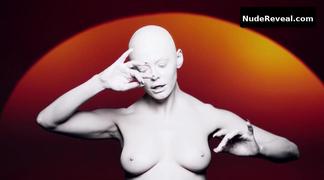 ROSE MCGOWAN nude in RM486