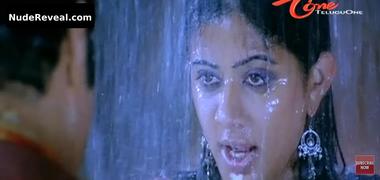 PRIYAMANI nude in Mitrudu