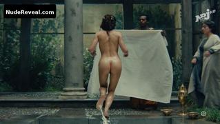 CAROLE BOUQUET nude in Le Bon Roi Dagobert