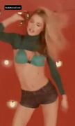DOUTZEN KROES nude in LOVE Advent