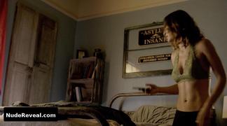 JESSICA SZOHR nude in Complications