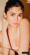 ALIA BHATT nude in Humpty Sharma Ki Dulhania