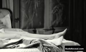 EMMA STONE nude in Poor Things