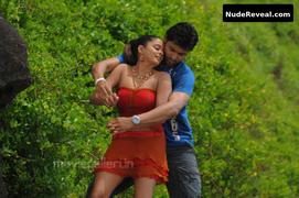 PRIYAMANI nude in Raaj