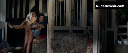 AUBREY PLAZA nude in Mike & Dave Need Wedding Dates