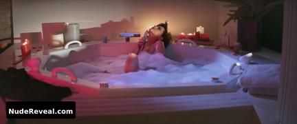 MACARENA GOMEZ nude in Vibriciones