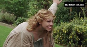 BILLIE PIPER nude in Mansfield Park