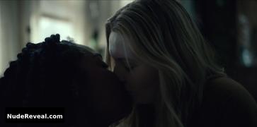 ABIGAIL BRESLIN nude in Accused
