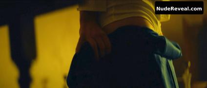 BETTY GILPIN nude in Mrs. Davis