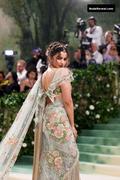 ALIA BHATT nude in Humpty Sharma Ki Dulhania