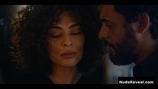 JULIANA PAES nude in Desperate Lies