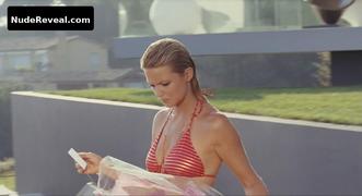 VIRGINIE EFIRA nude in Le Siffleur