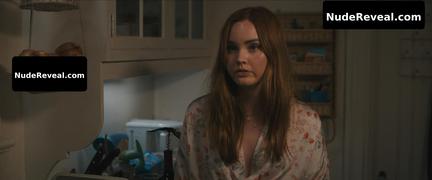 LIANA LIBERATO nude in Scream VI