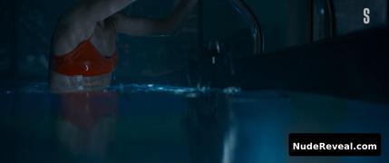 OKSANA AKINSHINA nude in Container