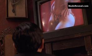 SALMA HAYEK nude in Four Rooms