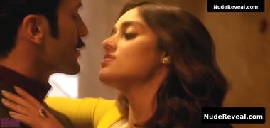 ILEANA DCRUZ nude in Baadshaho