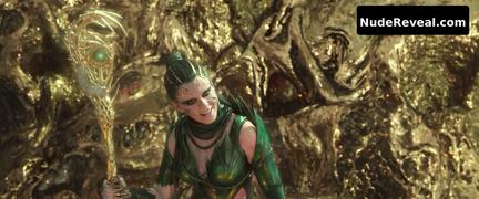 ELIZABETH BANKS nude in Power Rangers