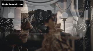 TAMMY DI CALAFIORI nude in Magnifica 70