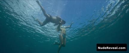 ANNABELLE WALLIS nude in Vanished into the Night