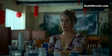 LOLA KIRKE nude in Lost Girls