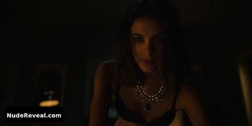 LAYSLA DE OLIVEIRA nude in Locke & Key