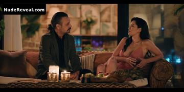 HAZAL SUBASI nude in 10 Days of a Curious Man