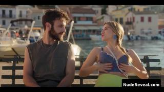 SANDRA SARAFANOVA nude in Maestro in Blue