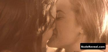 MELANIE LYNSKEY nude in Heavenly Creatures