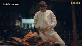 MAHI KHAN nude in Susuri Li Part 1