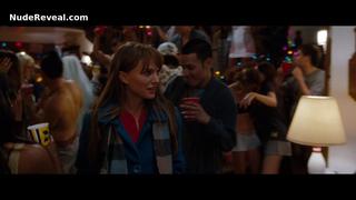 NATALIE PORTMAN nude in No Strings Attached