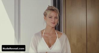 VIRGINIE EFIRA nude in Le Siffleur