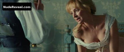 UMA THURMAN nude in Bel Ami