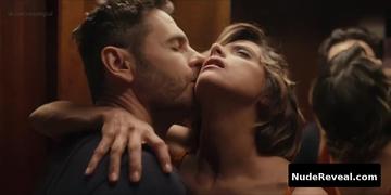 MACARENA GOMEZ nude in Amor En Polvo