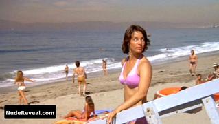 KATHLEEN QUINLAN nude in Lifeguard