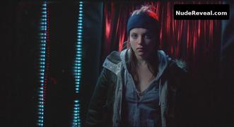 JELLA HAASE nude in Looping