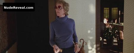 JULIE ANDREWS nude in 10