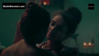 ARSHIYA ARSHI nude in Hai Taubba