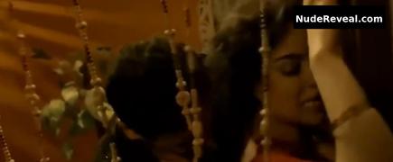 KANGANA RANAUT nude in Shootout At Wadala