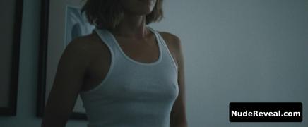 AUBREY PLAZA nude in Emily the Criminal