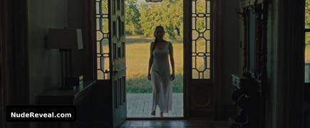 JENNIFER LAWRENCE nude in mother!