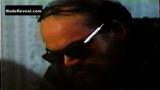 LINA ROMAY nude in Orgasmo Perverso