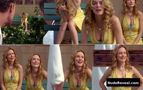 HEATHER GRAHAM nude in Scrubs