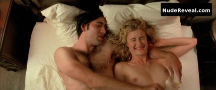 LAURA DERN nude in Wild at Heart
