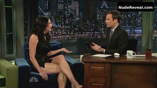 LAUREN GRAHAM nude in Late Night with Jimmy Fallon